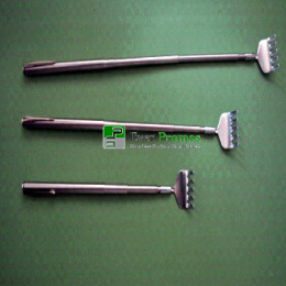 Telescopic executive back scratcher